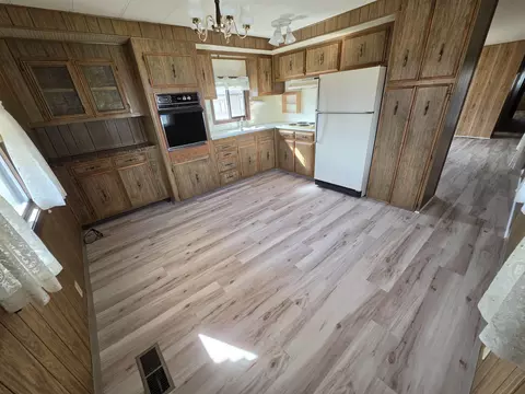 Kitchen - 1205 E Lyons Ave #146, Spokane, WA 99208 photo 1 of 1