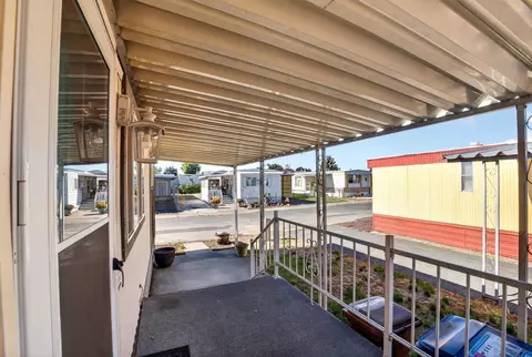 Exterior - 1211 E Lyons Ave # 107, Spokane, WA 99208 photo 2 of 6
