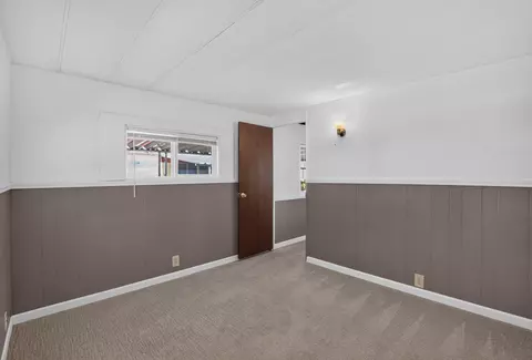 Bedroom - 1211 E Lyons Ave # 107, Spokane, WA 99208 photo 3 of 3