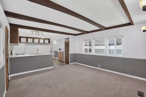 Living - 1211 E Lyons Ave # 107, Spokane, WA 99208 photo 1 of 2