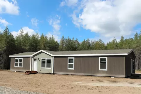 4122 Black Pine Way, Springdale, WA 99173
