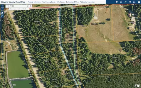 4015 Black Pine Way, Springdale, WA 99173