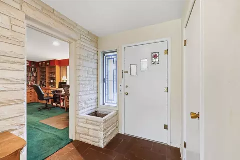 Entry Way - 1110 Excelsior Rd, Spokane, WA 99224 photo 1 of 3
