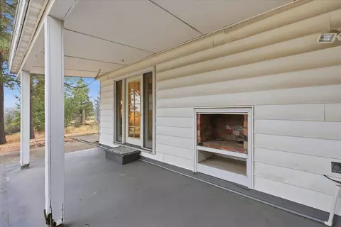 Exterior - 1110 Excelsior Rd, Spokane, WA 99224 photo 7 of 16