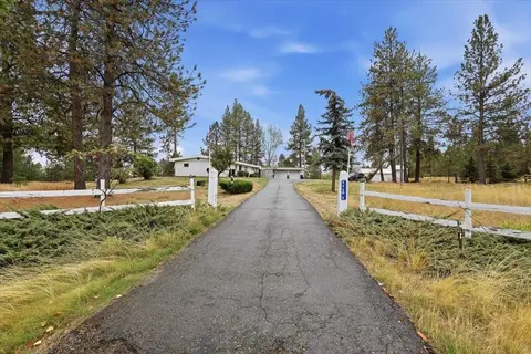 Exterior - 1110 Excelsior Rd, Spokane, WA 99224 photo 3 of 16
