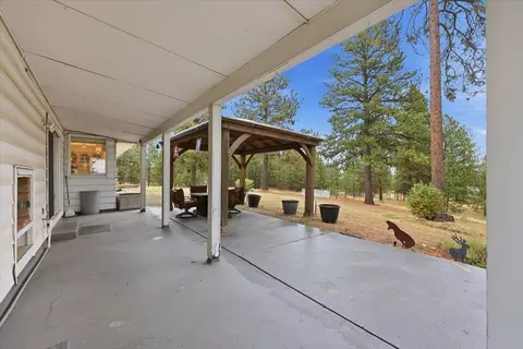 Exterior - 1110 Excelsior Rd, Spokane, WA 99224 photo 6 of 16