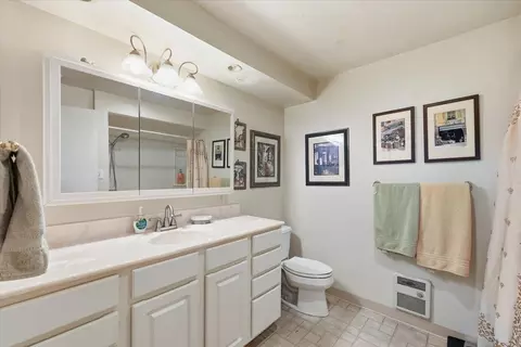 Bath - 1110 Excelsior Rd, Spokane, WA 99224 photo 2 of 3