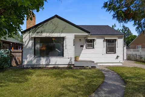 4008 N Cedar St, Spokane, WA 99205