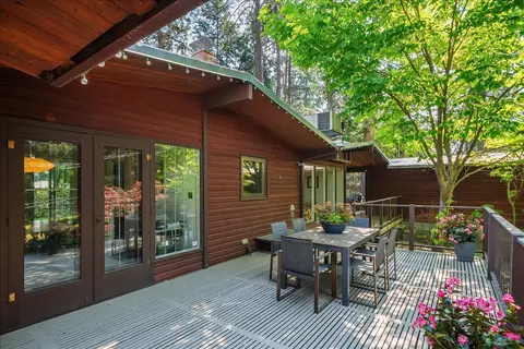 Exterior - 710 E 12th Ave, Spokane, WA 99202 photo 8 of 10