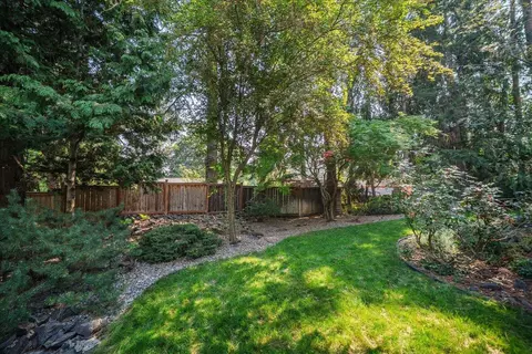 Exterior - 710 E 12th Ave, Spokane, WA 99202 photo 10 of 10