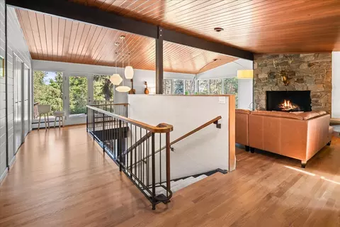 Entry Way - 710 E 12th Ave, Spokane, WA 99202 photo 1 of 3