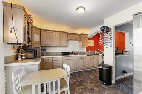 Kitchen - 3515 E Broad Ave, Spokane, WA 99207 photo 1 of 4
