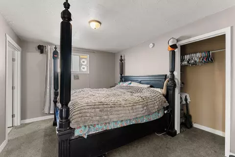 Bedroom - 3515 E Broad Ave, Spokane, WA 99207 photo 4 of 5