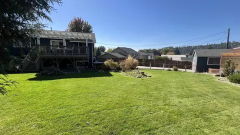 Exterior - 13017 E Longfellow Ave, Spokane Valley, WA 99216 photo 6 of 8