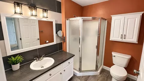 Bath - 13017 E Longfellow Ave, Spokane Valley, WA 99216 photo 1 of 4