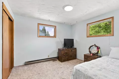 Bedroom - 13521 E 16th Ave, Spokane Valley, WA 99216 photo 3 of 4