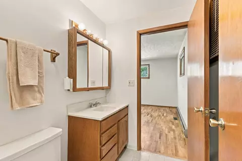 Bath - 13521 E 16th Ave, Spokane Valley, WA 99216 photo 3 of 3