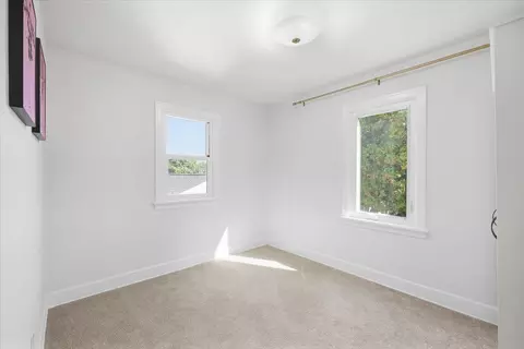 Bedroom - 3017 E 18th Ave, Spokane, WA 99223 photo 3 of 5
