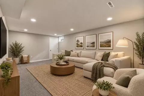 Living - 1823 E Joseph Ave, Spokane, WA 99208 photo 5 of 5
