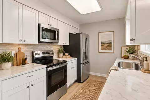 Kitchen - 1823 E Joseph Ave, Spokane, WA 99208 photo 1 of 5