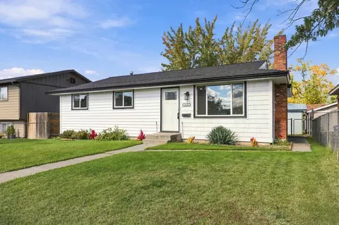 Exterior - 1823 E Joseph Ave, Spokane, WA 99208 photo 7 of 7