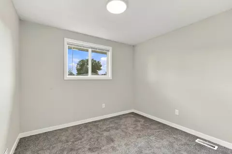 Bedroom - 1823 E Joseph Ave, Spokane, WA 99208 photo 2 of 5