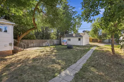 Exterior - 3614 E 29th Ave, Spokane, WA 99223 photo 2 of 3
