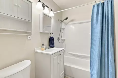 Bath - 3614 E 29th Ave, Spokane, WA 99223 photo 1 of 1