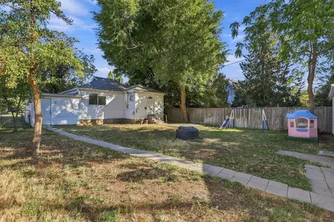 Exterior - 3614 E 29th Ave, Spokane, WA 99223 photo 3 of 3