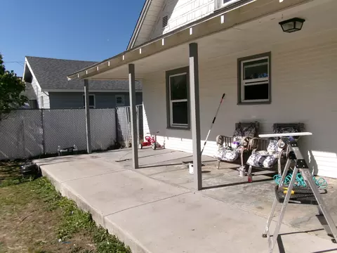 Exterior - 2520 E Sanson Ave, Spokane, WA 99217 photo 4 of 5