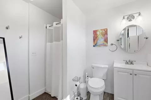 Bath - 2220 E 63rd Ave, Spokane, WA 99223 photo 3 of 3