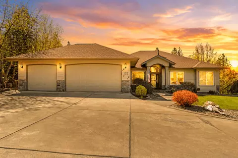 102 N Lindeblad Ln, Liberty Lake, WA 99019