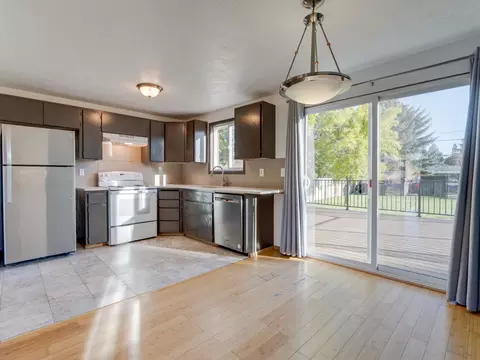 Kitchen - 11922 E 24th Ave, Spokane Valley, WA 99206 photo 1 of 2