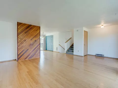 Living - 11922 E 24th Ave, Spokane Valley, WA 99206 photo 4 of 5