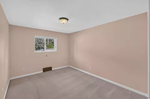 Bedroom - 105 E High Dr, Spokane, WA 99203 photo 2 of 2