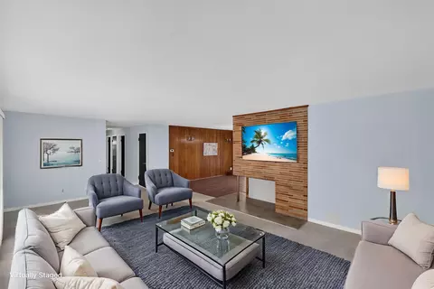 Living - 105 E High Dr, Spokane, WA 99203 photo 2 of 2