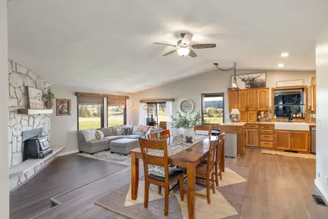 Dining - 8001 E Woolard Rd, Colbert, WA 99005 photo 1 of 1