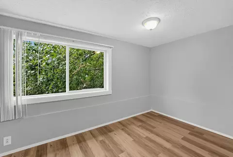 Bedroom - 2718 E 5th Ave, Spokane, WA 99202 photo 2 of 2