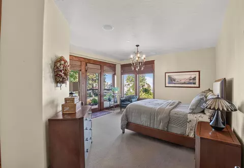 Bedroom - 2 E Sumner Ave #2, Spokane, WA 99202 photo 1 of 4