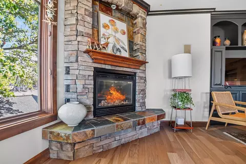 Living - 2 E Sumner Ave #2, Spokane, WA 99202 photo 6 of 6