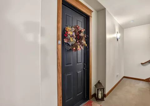 Entry Way - 2 E Sumner Ave #2, Spokane, WA 99202 photo 2 of 5