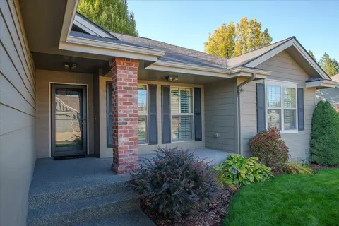 Exterior - 17011 Eagle Nest Ln, Colbert, WA 99005 photo 2 of 6