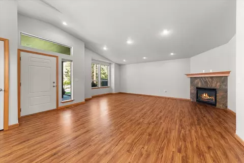 Living - 13116 N Mill Rd, Spokane, WA 99208 photo 3 of 6