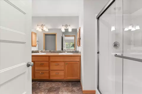 Bath - 13116 N Mill Rd, Spokane, WA 99208 photo 2 of 3