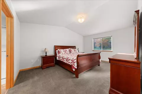 Bedroom - 13116 N Mill Rd, Spokane, WA 99208 photo 3 of 4