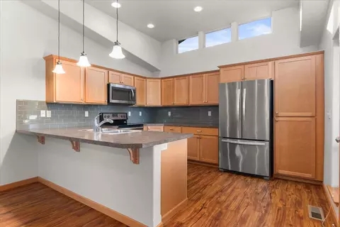 Kitchen - 13116 N Mill Rd, Spokane, WA 99208 photo 2 of 4