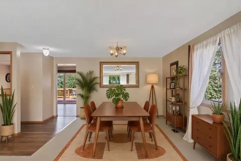 Dining - 25 E Salmon Ave, Spokane, WA 99218 photo 1 of 2