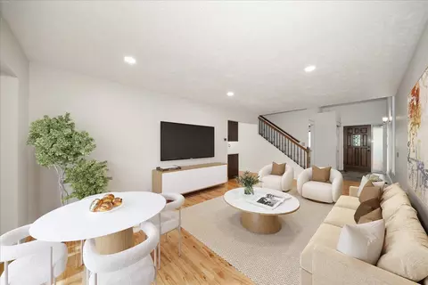 Living - 1114 E 19th Ave, Spokane, WA 99203 photo 3 of 7