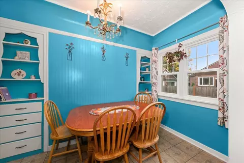 Dining - 9601 E Upriver Dr, Spokane, WA 99206 photo 1 of 1