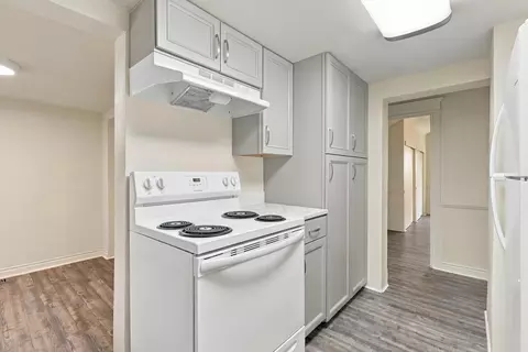 Kitchen - 3807 E 29th Ave, Spokane, WA 99223 photo 2 of 5